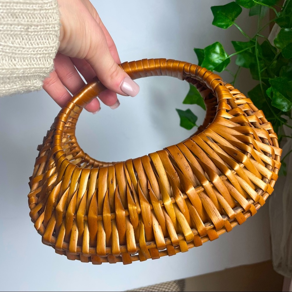 Boho | Vintage Rattan/Wicker Gondola Basket
